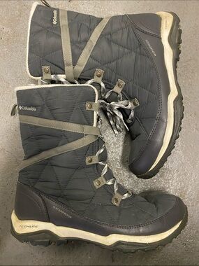 Columbia Women's Dark Gray Quilted Waterproof Winter Boots